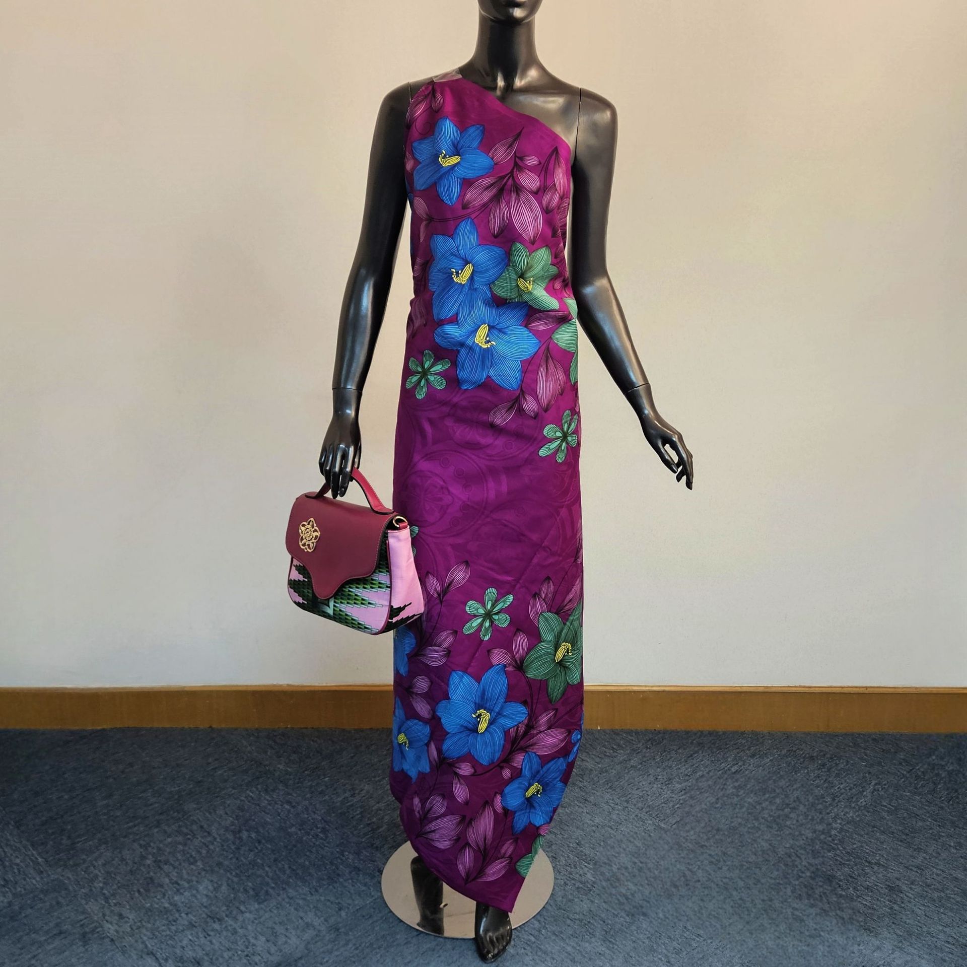 Sewing Batik - Estampado Floral en tela de cera