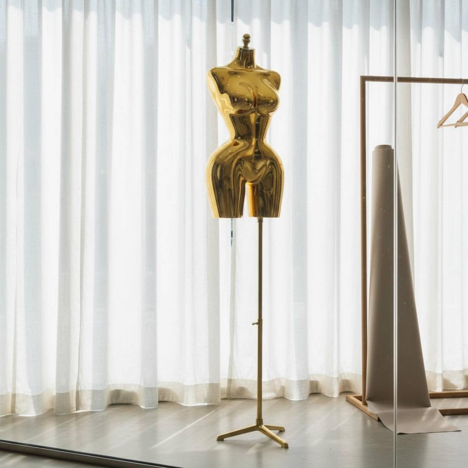 Maniquí de Mujer con Acabado B - Dress Form Mannequin reseña y precio